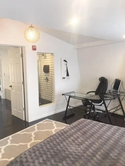 Luxury Three Story Apartment In Short North Columbus 0*,