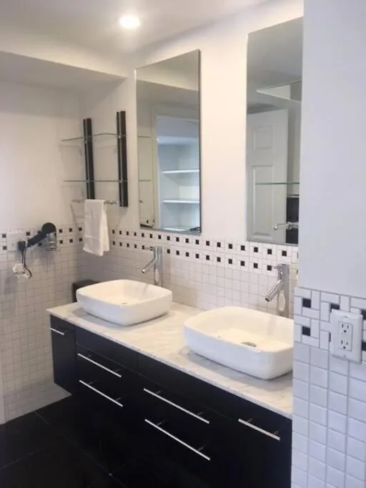 Luxury Three Story Apartment In Short North Columbus